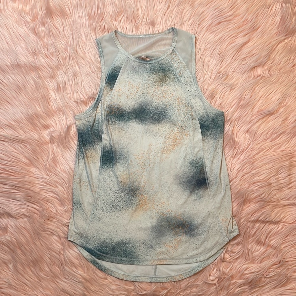 Lululemon Multi Color Woman’s Activewear‎ Sculpt Tank Top Size Small